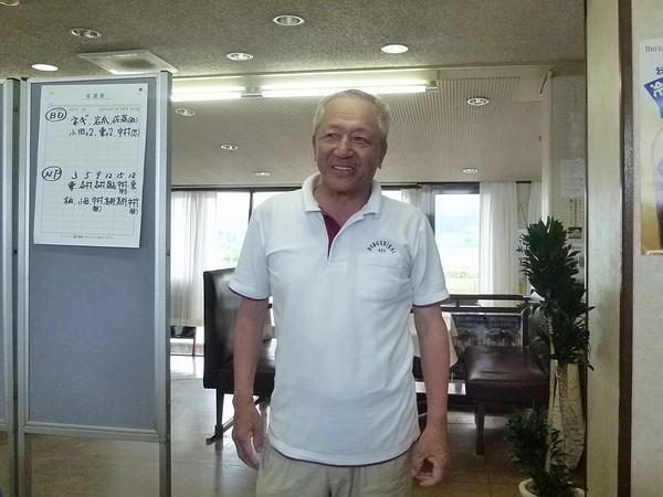 どんぐり会の会長をつとめられている東秀武さんは<br>どんぐり会初のエージシュートを達成しました