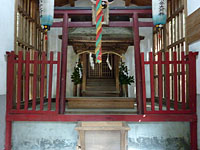 高倉稲荷神社の神殿