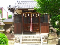 粟倉神社の拝殿