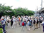 星田駅北側に集合