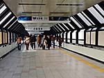 京阪京橋駅へ