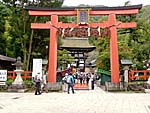 松尾大社鳥居前