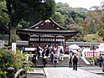 松尾大社本殿石段