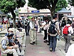 私市駅前