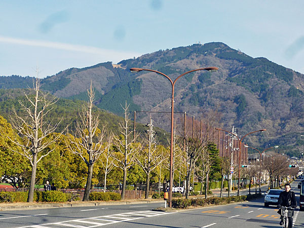 国際会館駅から比叡山