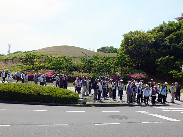 太陽が丘正門