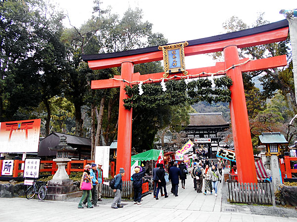 松尾大社の赤鳥居